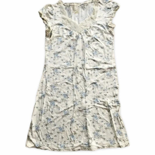 Macy’s Floral White Laced Sleepwear Lounge Gown Dress