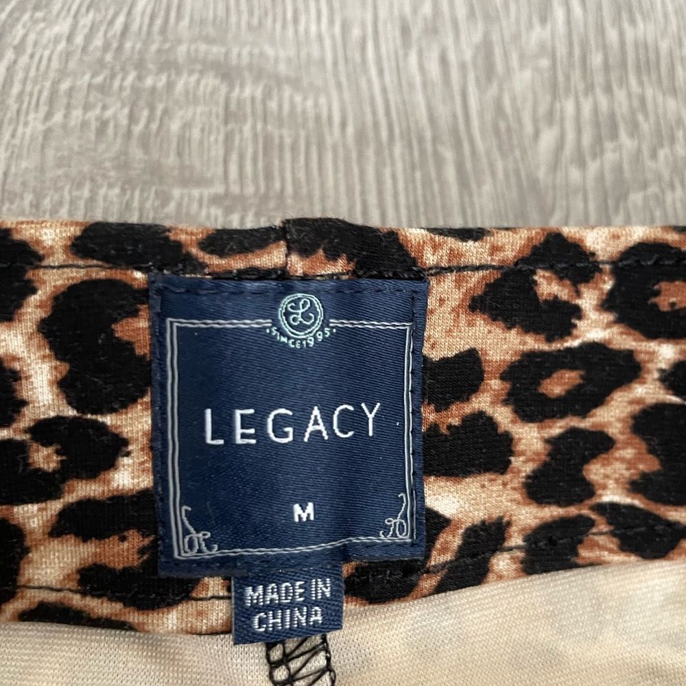 Legacy Cheetah Print Pattern Legging Pants