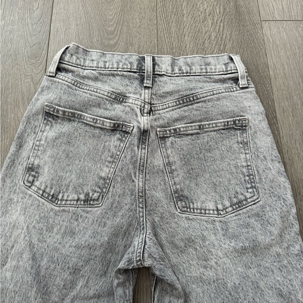 Universal Threads Vintage Straight Grey Denim Jeans