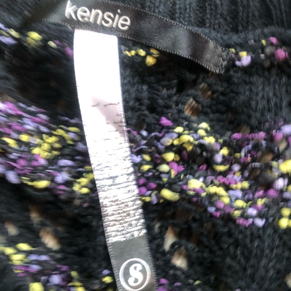 Kensie Confetti Patterned Knitter Sweater