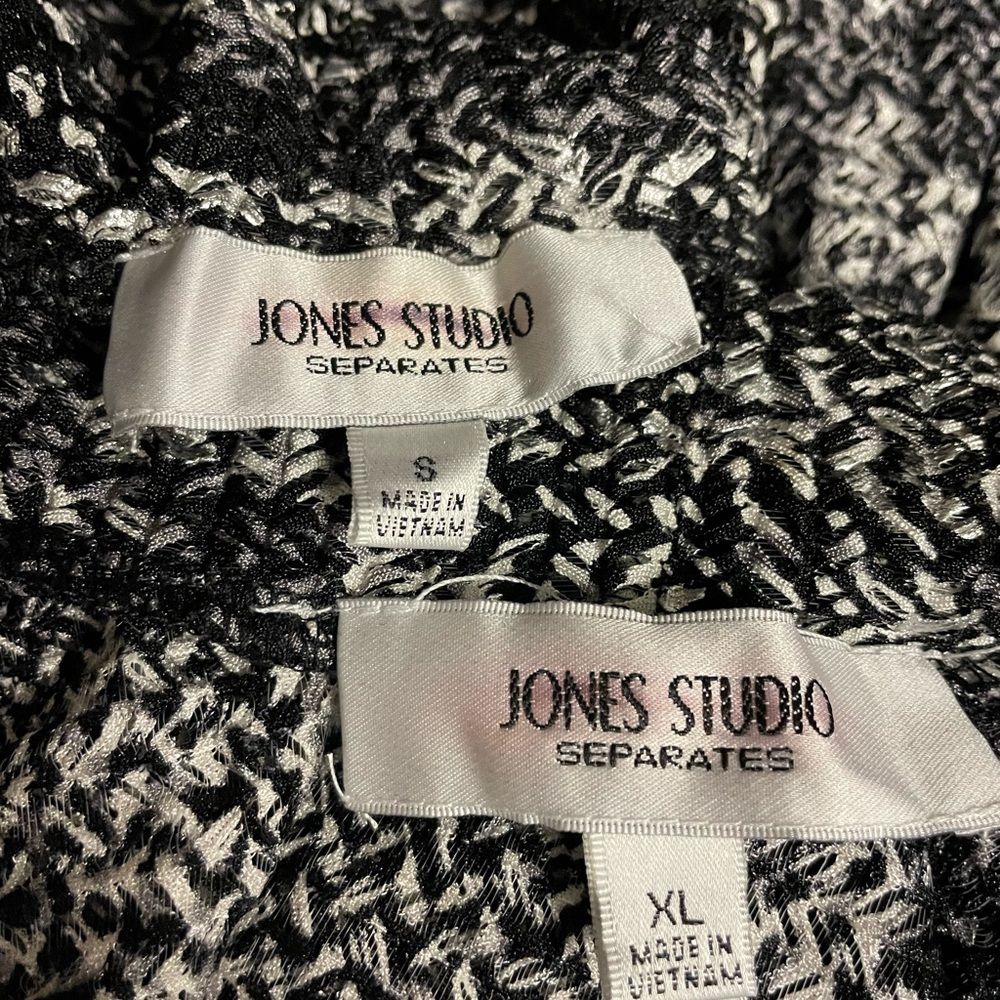 Jones Studio Grey Knitted Long Sleeve Cardigan