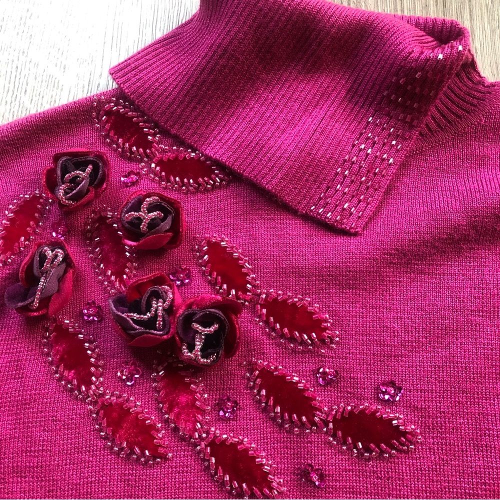 Hua Fu NWT Pink Knitted Sequin Side Turtleneck Sweater