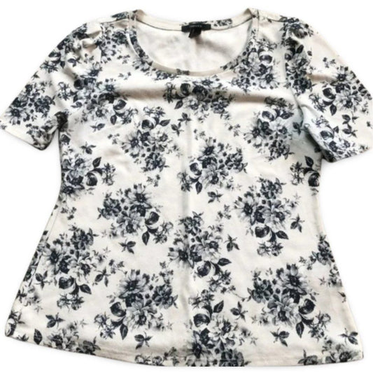 Forever 21 Short Sleeve Floral Top Shirt