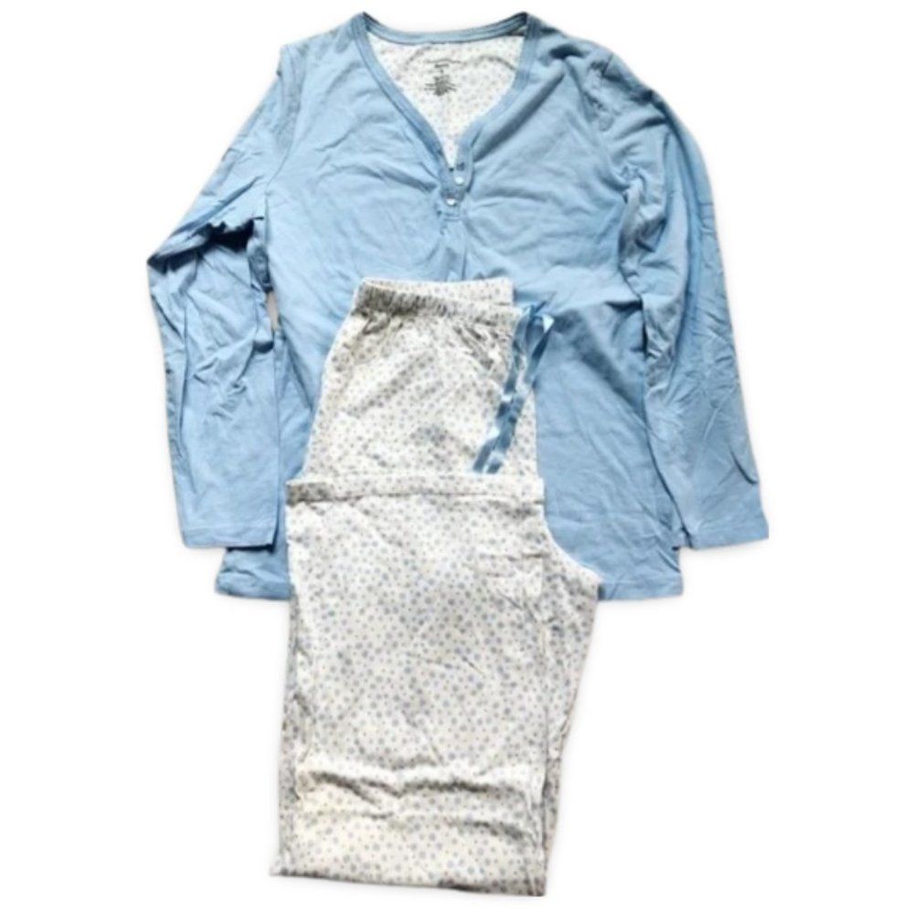 Croft and Barrow Pajama Blue Polkadotted Sleepwear Set