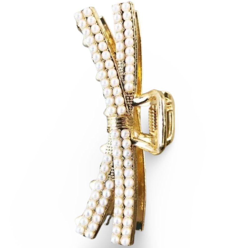 H&M Golden Pearl Detailed Hair Clip