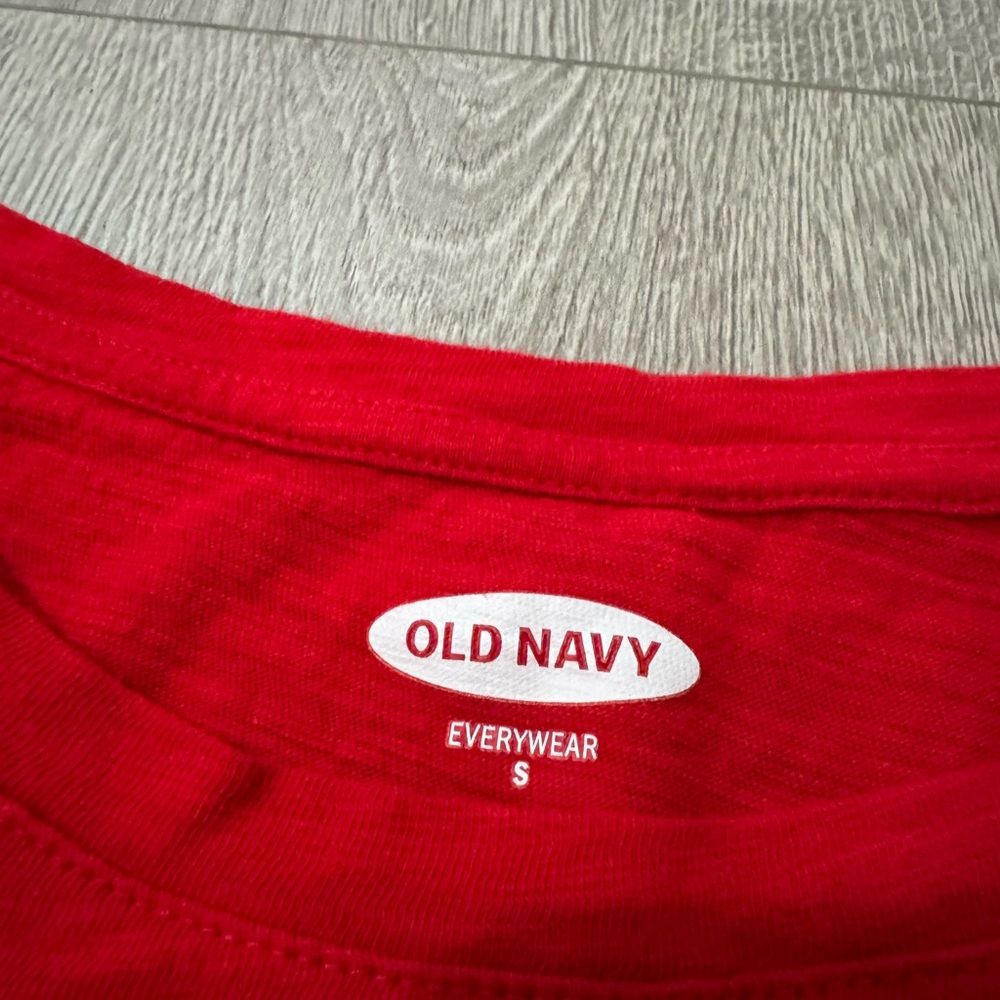 Old Navy Red Long Sleeve Shirt Top