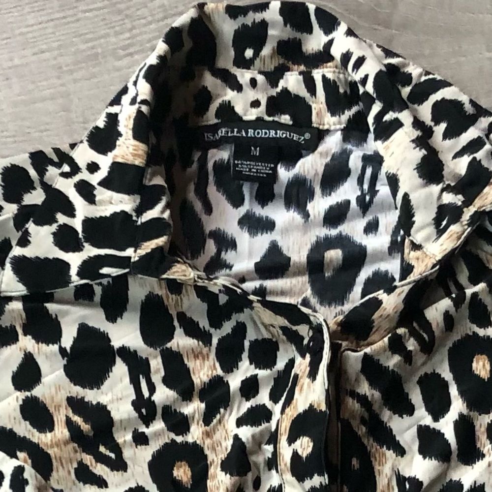 Isabella Rodriguez Animal Print Long Sleeve Shirt Blouse