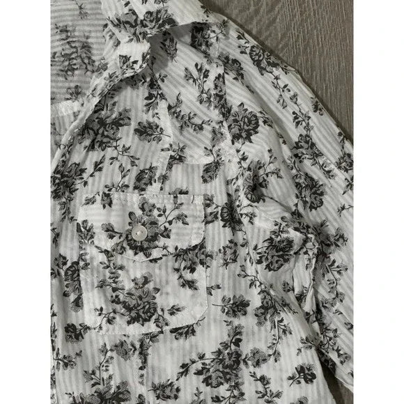 Love Potion White Floral Buttoned Down Blouse Top