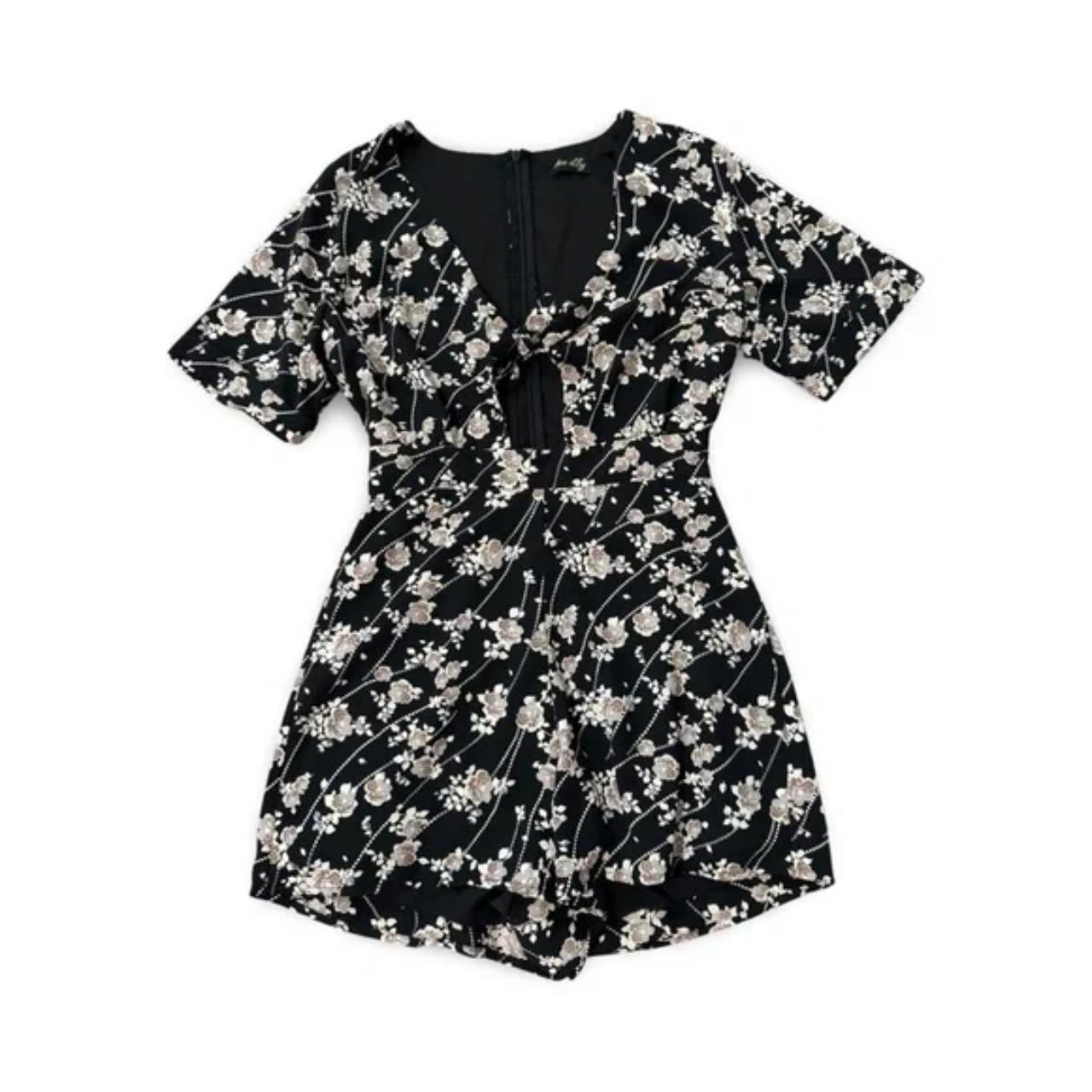 Dee Elly Front Bow Floral Short Sleeve Romper